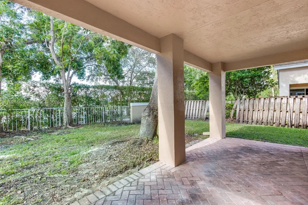 10191 NW 5TH STREET Plantation, FL 33324