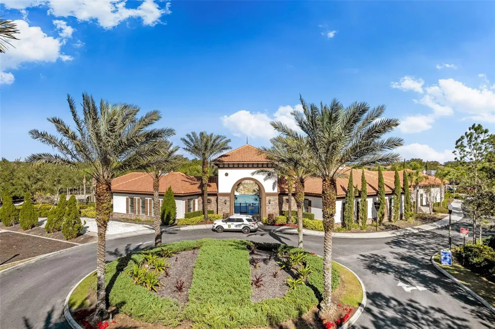 7552 OAKMOSS LOOP Davenport, FL 33837