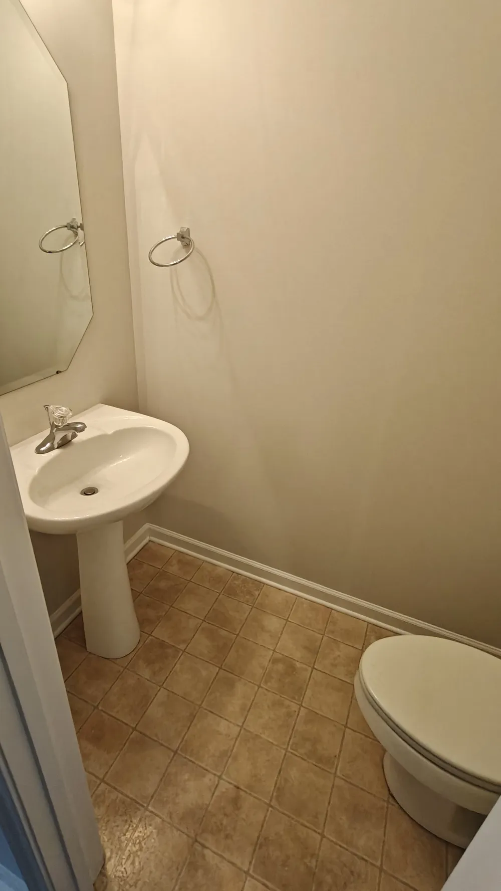1035 Arlene Dr La Vergne, TN 37086