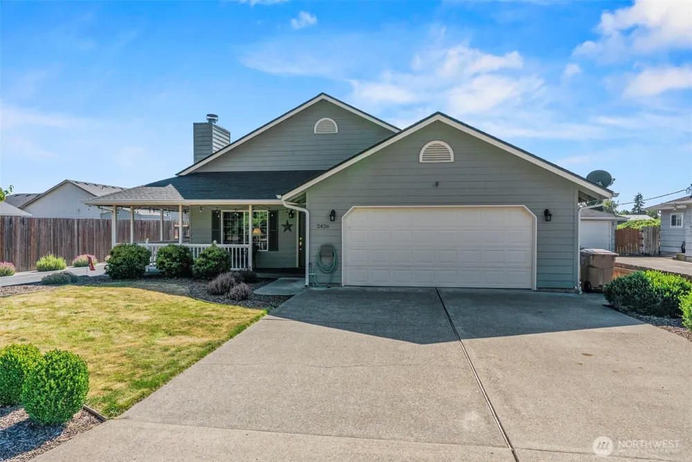 2426 38th Avenue Longview, WA 98632