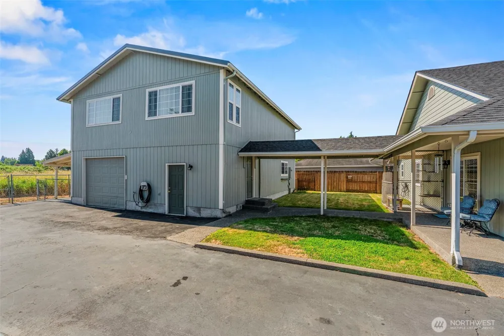 2426 38th Avenue Longview, WA 98632