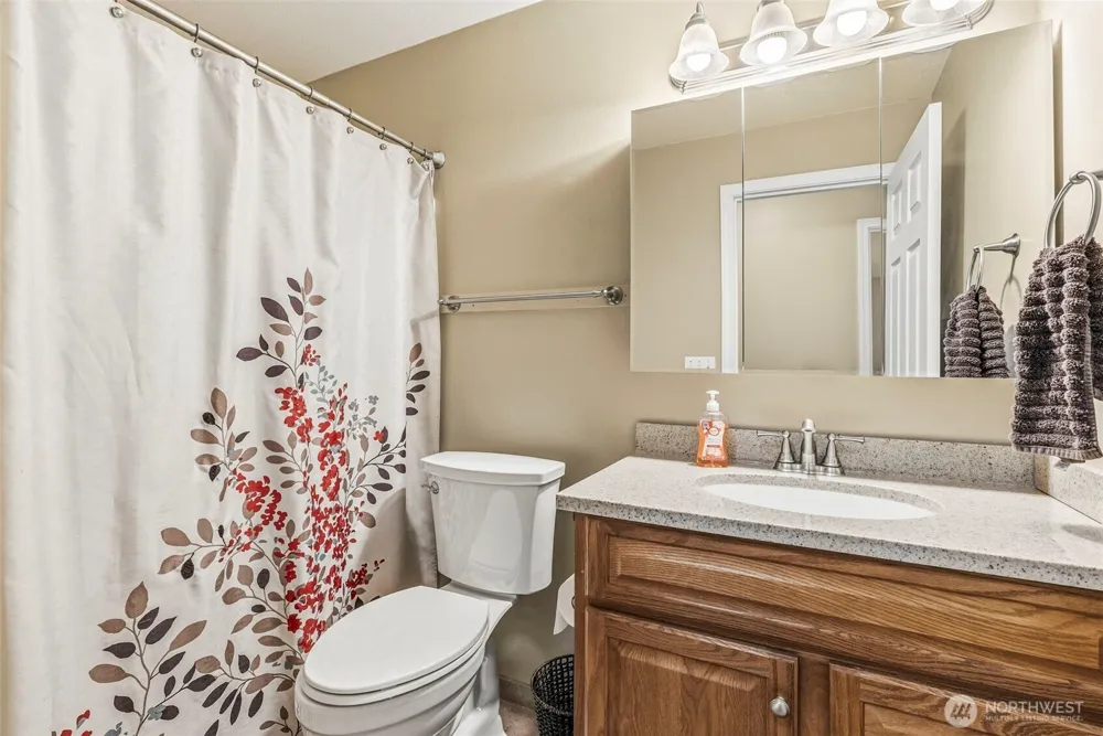 2426 38th Avenue Longview, WA 98632