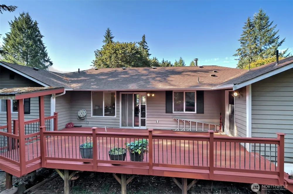 60 NE Riverhill Lane Belfair, WA 98528