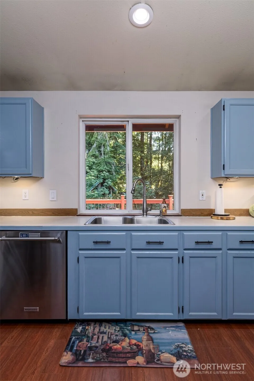 60 NE Riverhill Lane Belfair, WA 98528