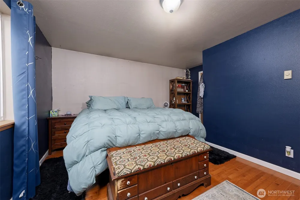 60 NE Riverhill Lane Belfair, WA 98528