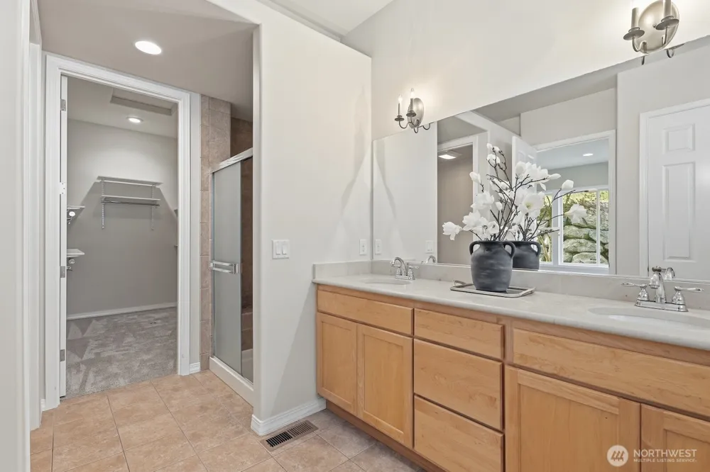 24250 NE 131st Terrace Redmond, WA 98053