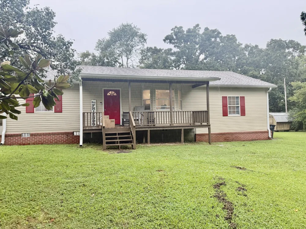 31861 County Road 8 Florence, AL 35634