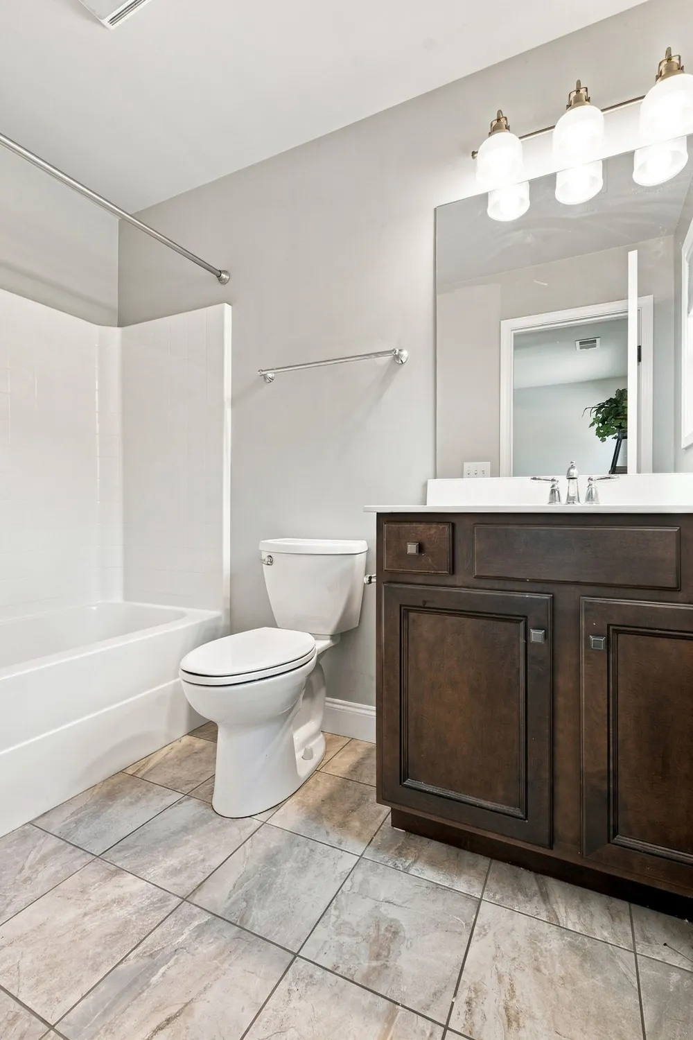 2561 Hessey Pass Mount Juliet, TN 37122