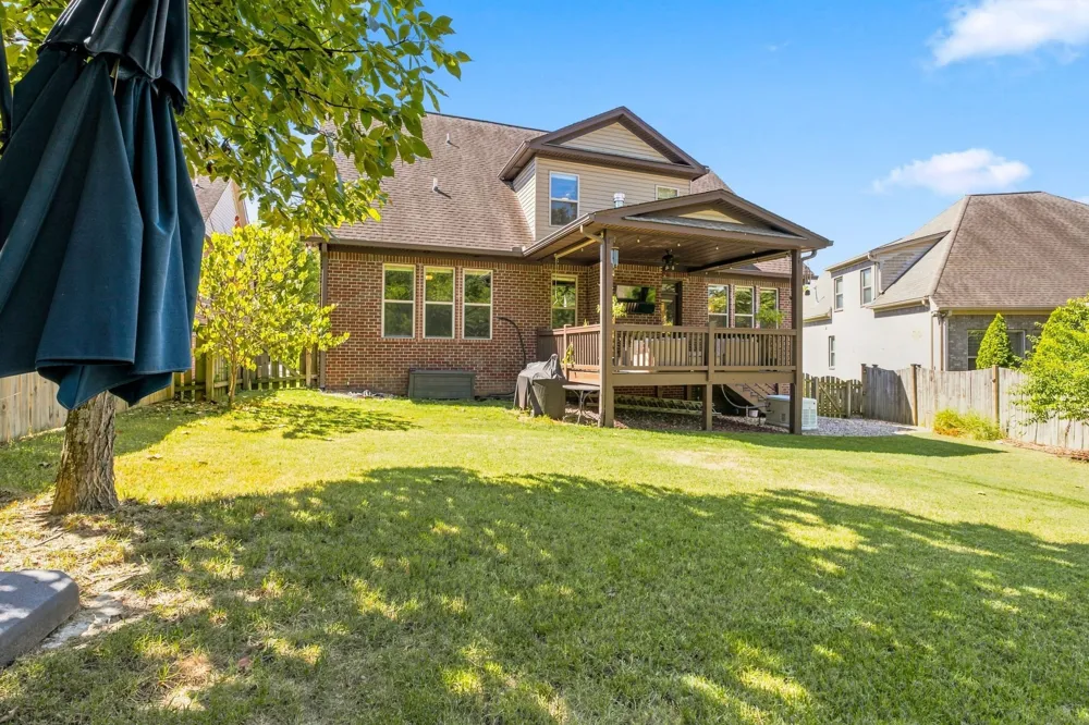 2561 Hessey Pass Mount Juliet, TN 37122