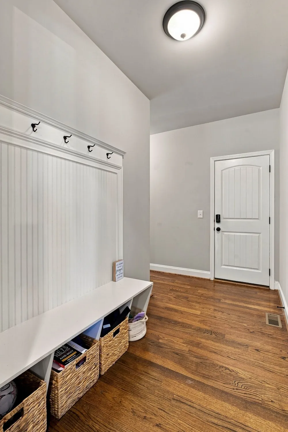 2561 Hessey Pass Mount Juliet, TN 37122