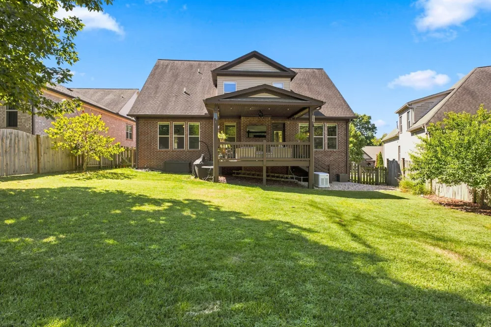 2561 Hessey Pass Mount Juliet, TN 37122