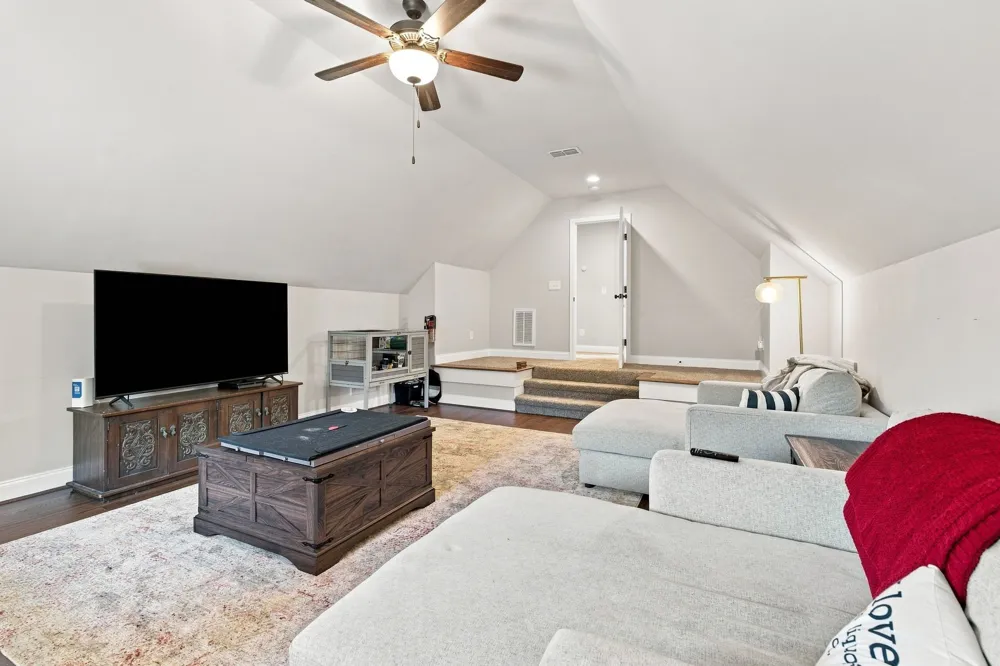 2561 Hessey Pass Mount Juliet, TN 37122