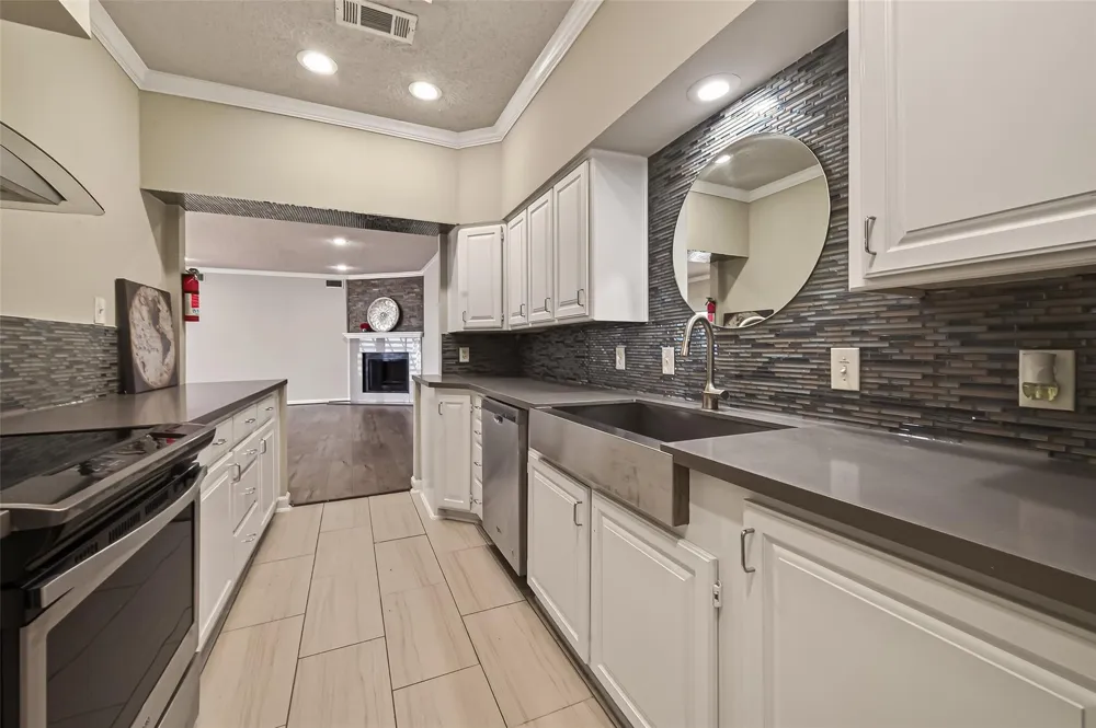 4024 Breakwood Drive Houston, TX 77025