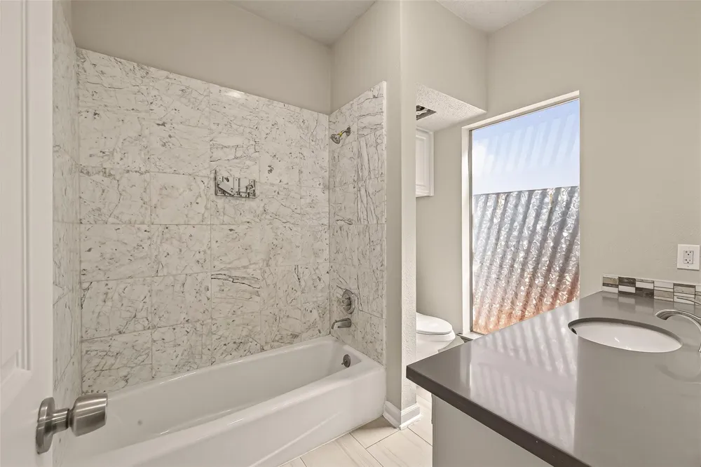 4024 Breakwood Drive Houston, TX 77025