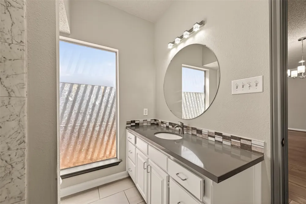 4024 Breakwood Drive Houston, TX 77025