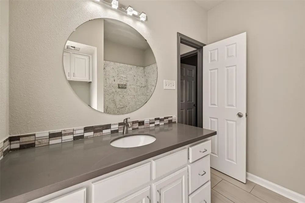 4024 Breakwood Drive Houston, TX 77025