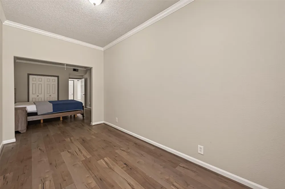 4024 Breakwood Drive Houston, TX 77025