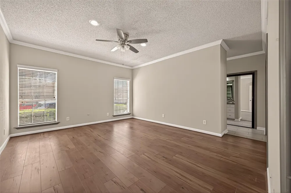 4024 Breakwood Drive Houston, TX 77025