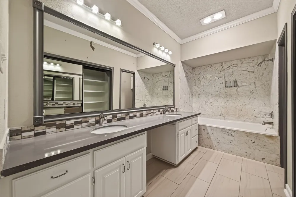 4024 Breakwood Drive Houston, TX 77025