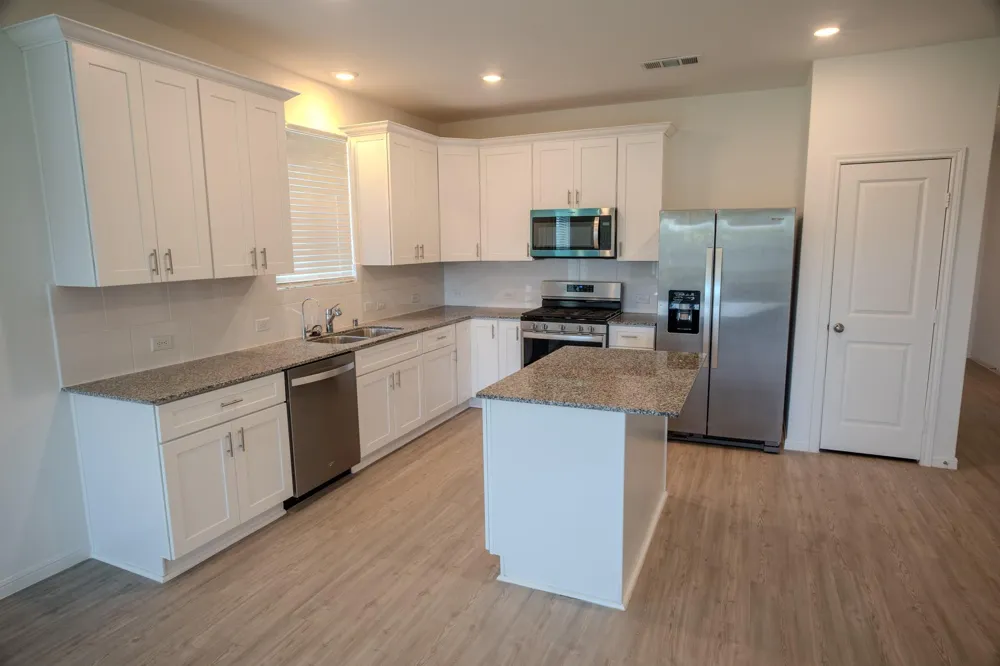 3111 Clydesdale Drive Alvin, TX 77511