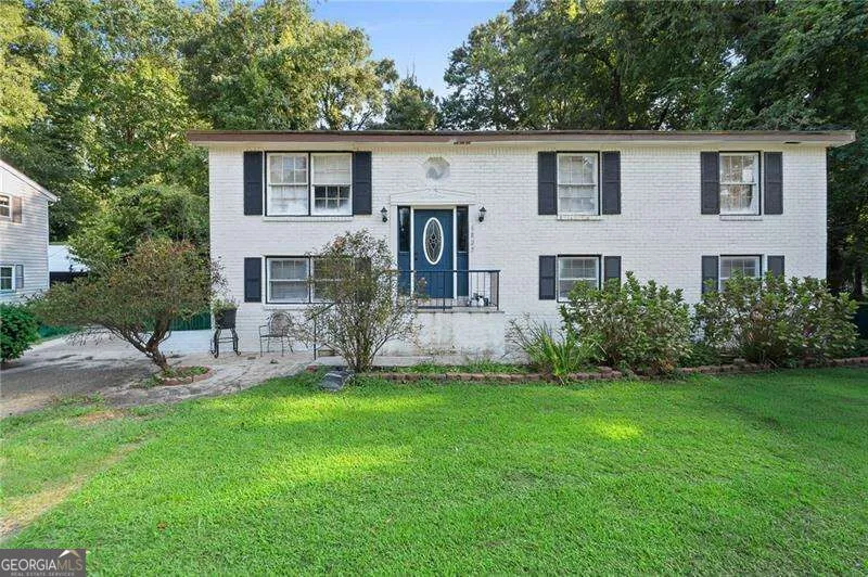 6825 Maddox RD Morrow, GA 30260