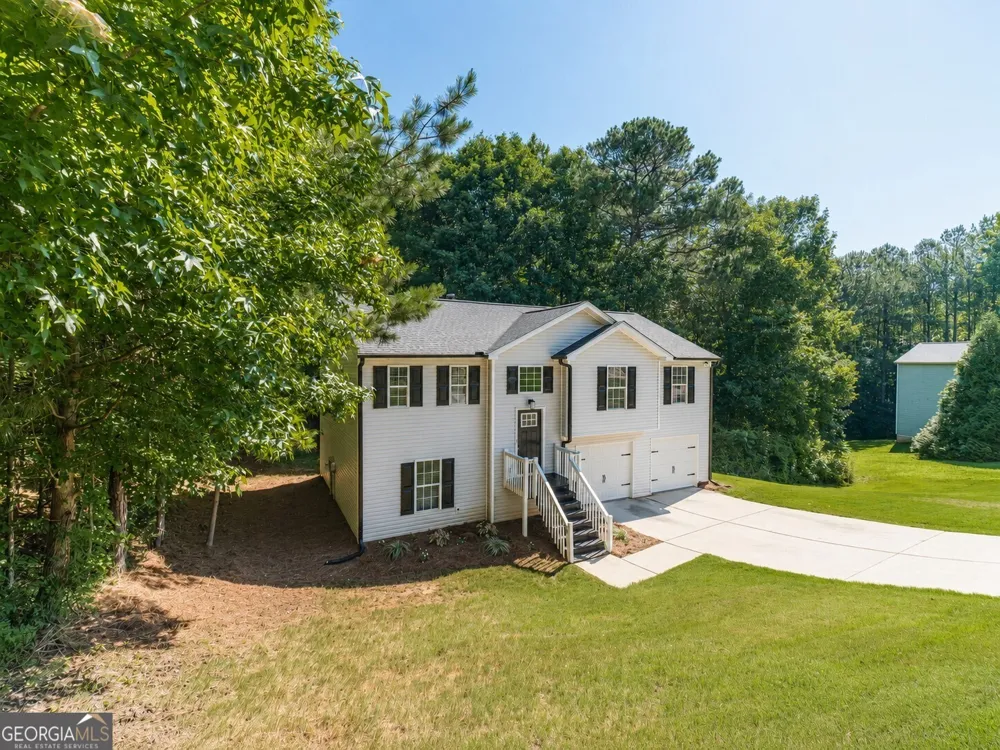 1825 River Run RD Monroe, GA 30656
