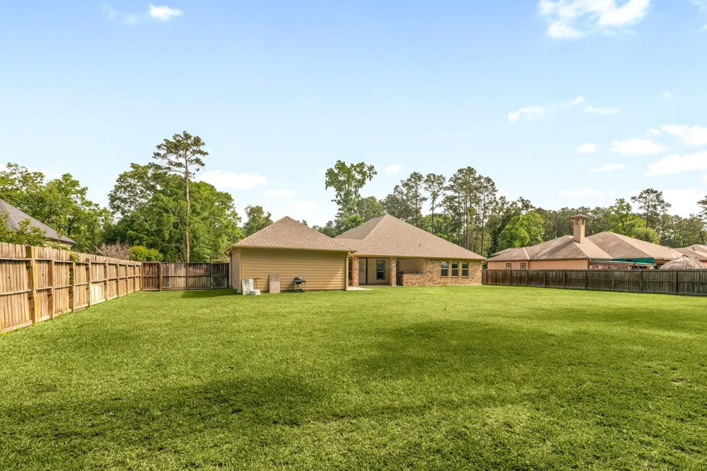 19534 Desna Drive Porter, TX 77365