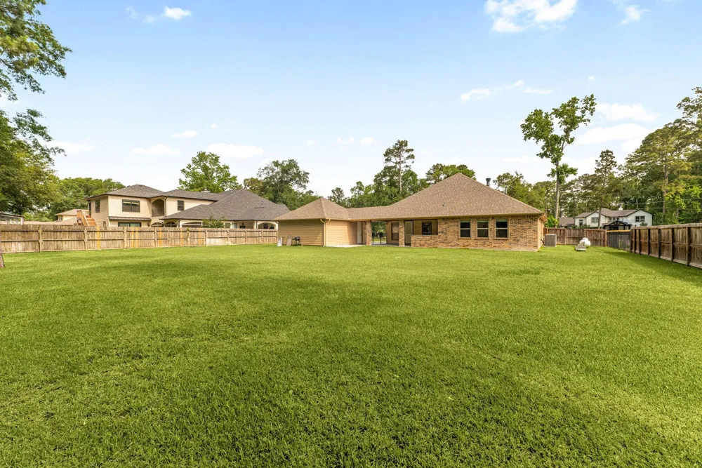 19534 Desna Drive Porter, TX 77365