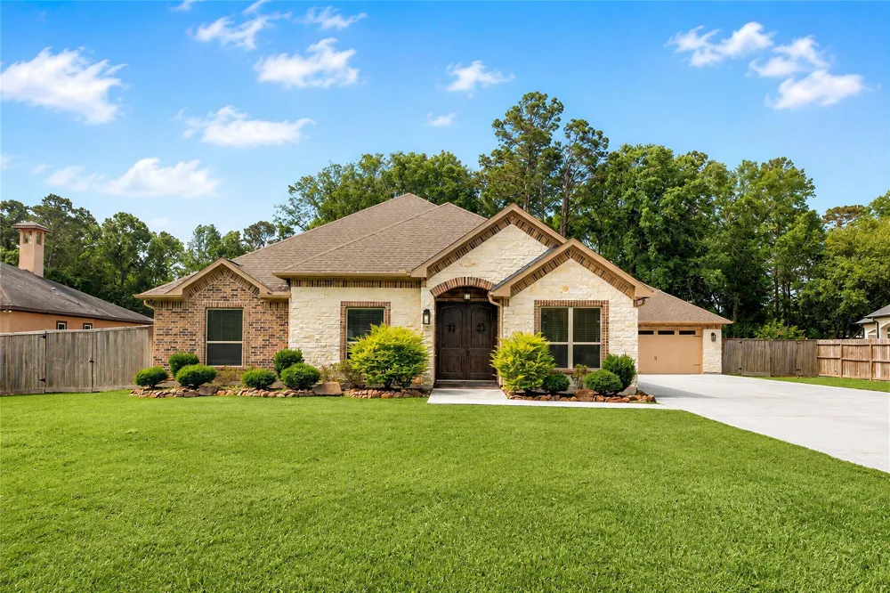 19534 Desna Drive Porter, TX 77365