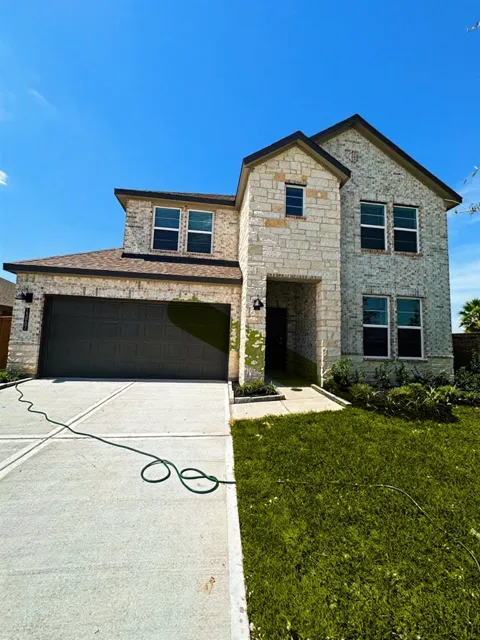 13902 Bay Crest Drive