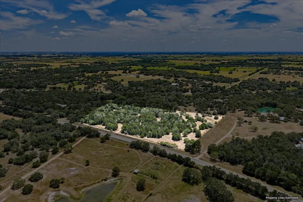 3750 Fm 2237 Muldoon, TX 78949