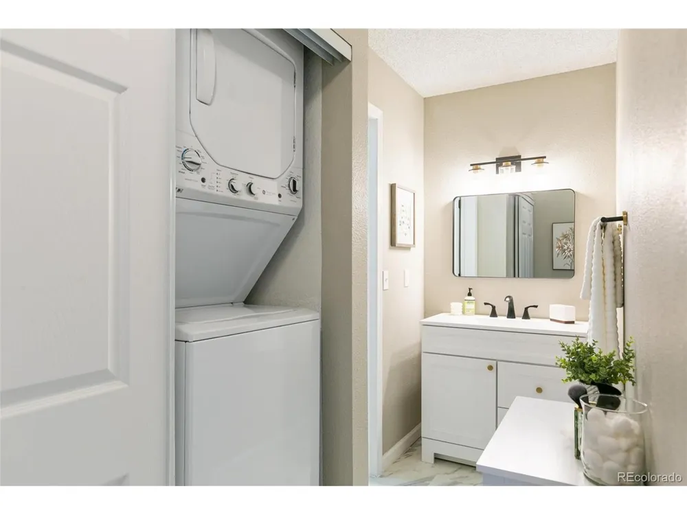 459 Wright Street #305 Denver, CO 80228