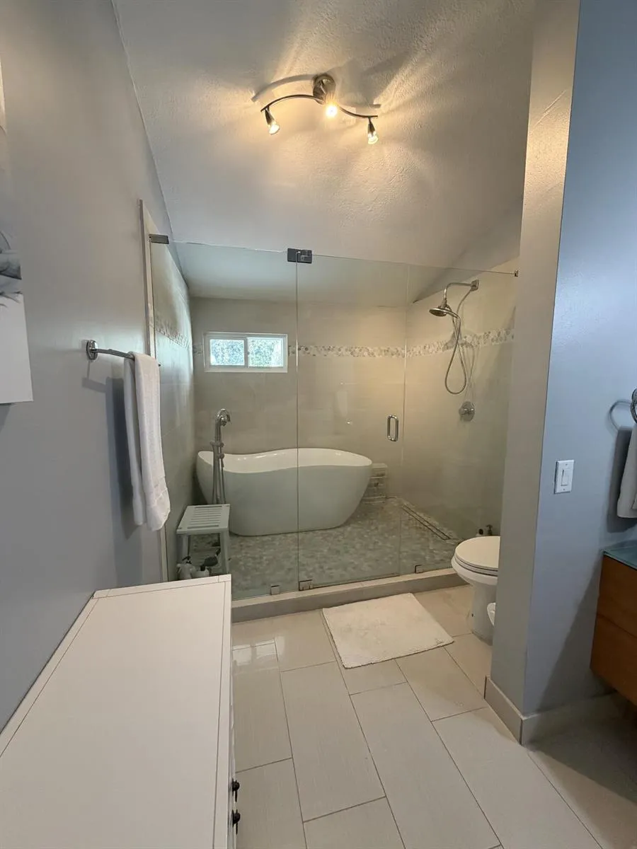 1400 NW 9th Avenue #D-28 Boca Raton, FL 33486