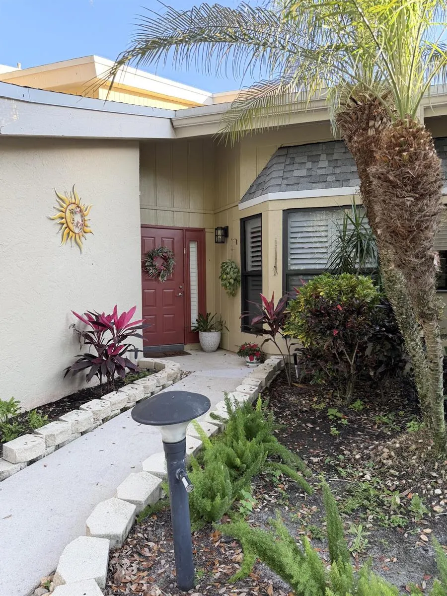 1400 NW 9th Avenue #D-28 Boca Raton, FL 33486