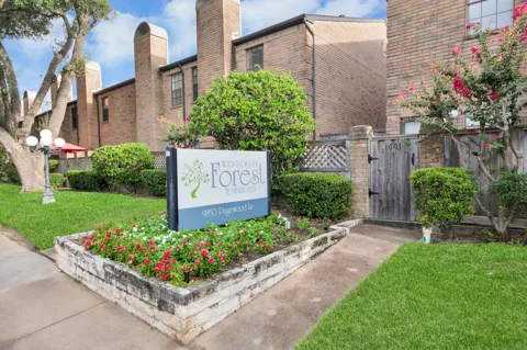 9850 Pagewood Lane #1304