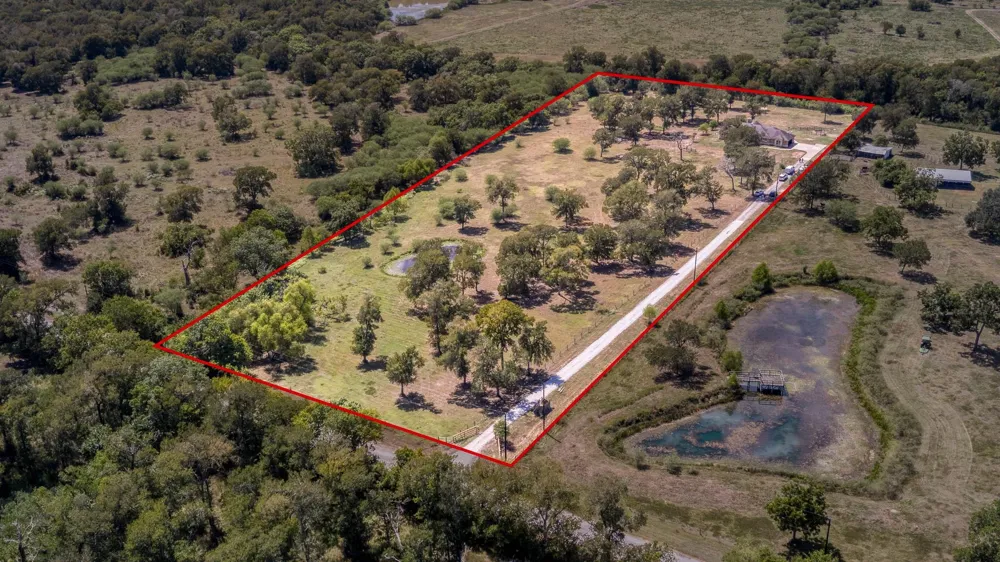 3667 Clemons Switch Road Brookshire, TX 77423