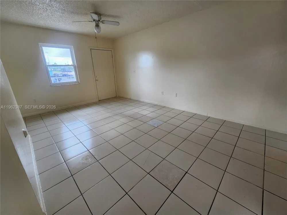 4131 Commercial Dr Sebring, FL 33870