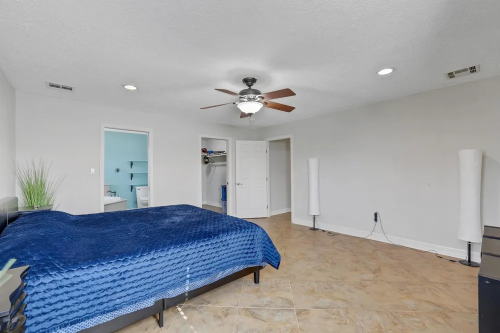 140 Elm Drive Onalaska, TX 77360