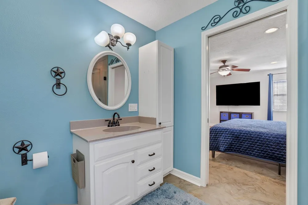 140 Elm Drive Onalaska, TX 77360