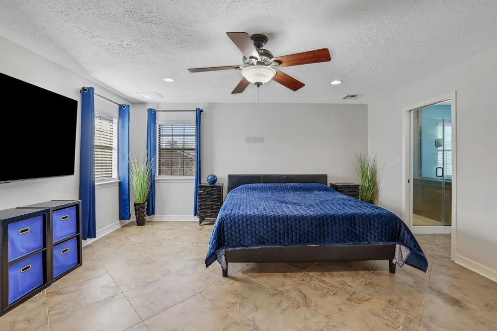 140 Elm Drive Onalaska, TX 77360