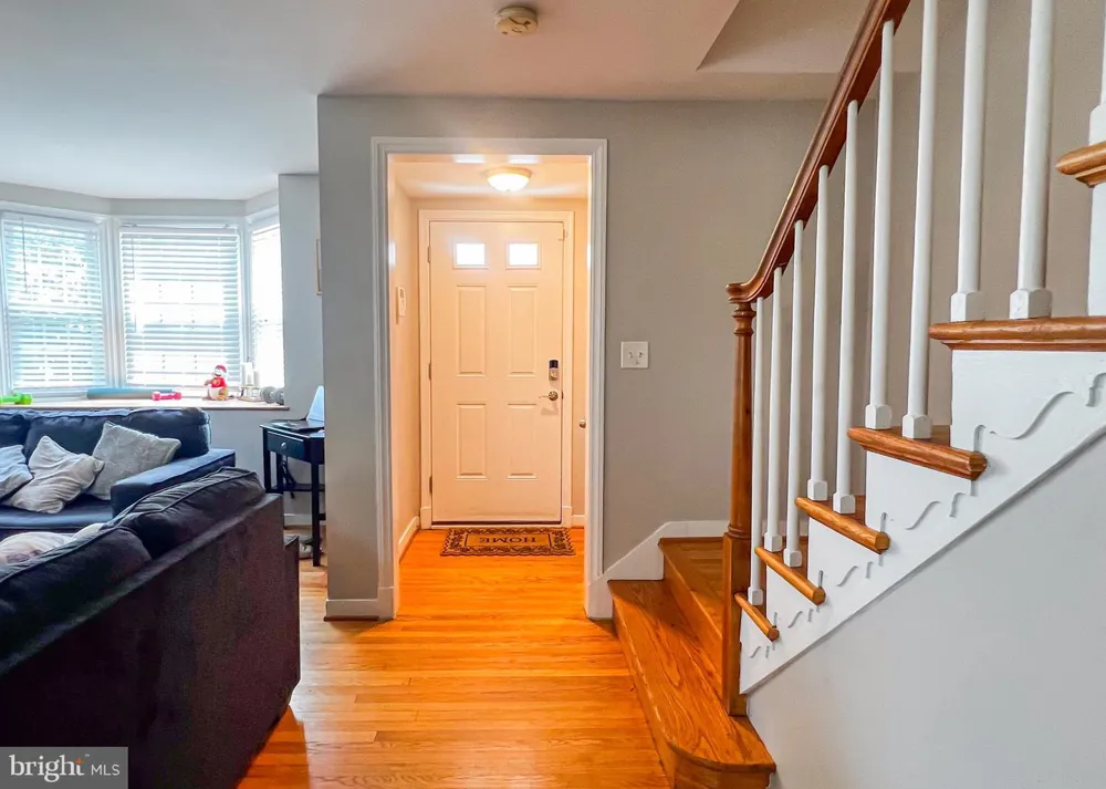 5826 EDMONDSON AVENUE Baltimore, MD 21228