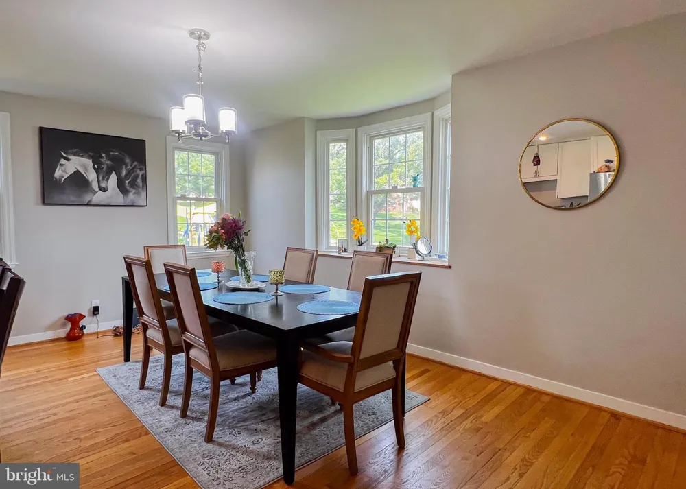 5826 EDMONDSON AVENUE Baltimore, MD 21228