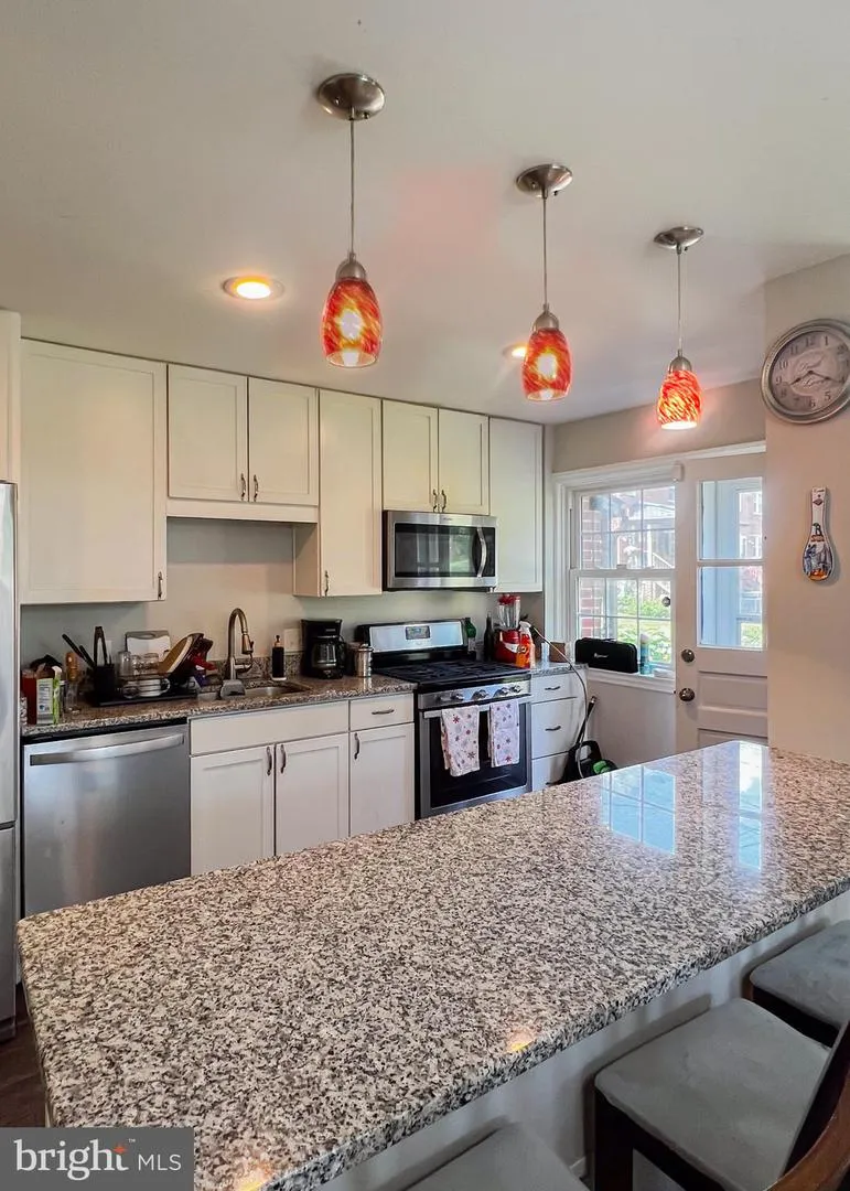 5826 EDMONDSON AVENUE Baltimore, MD 21228