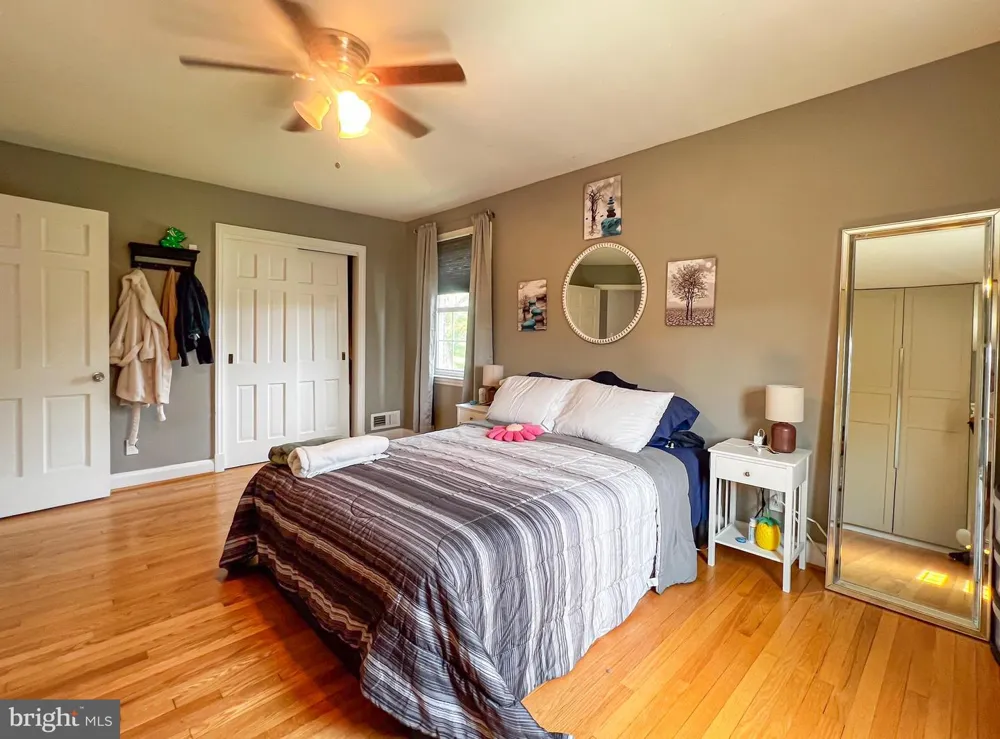 5826 EDMONDSON AVENUE Baltimore, MD 21228