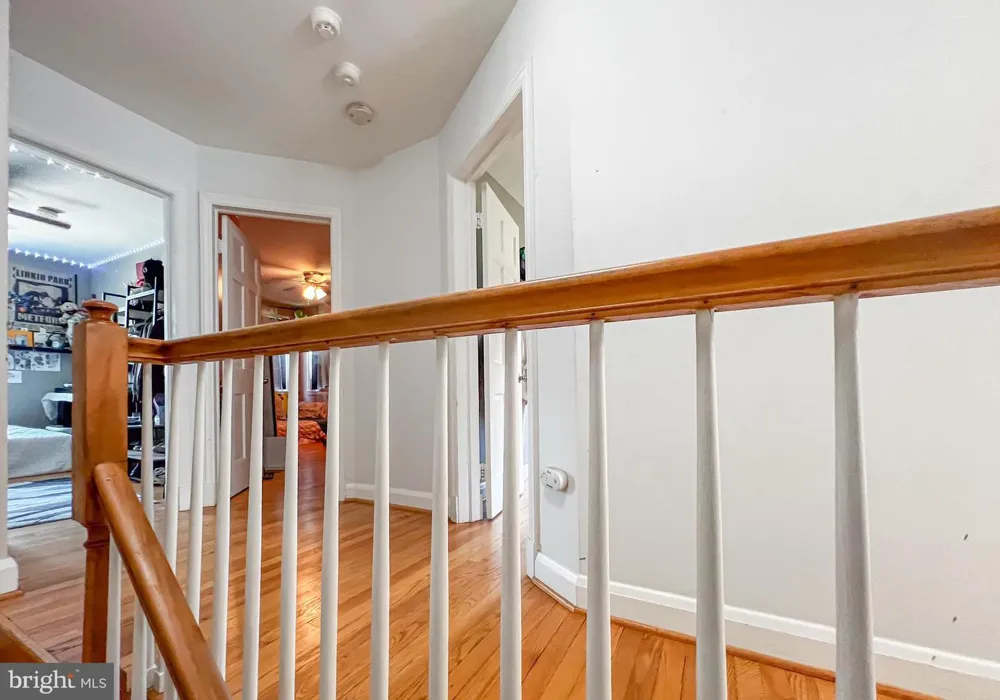 5826 EDMONDSON AVENUE Baltimore, MD 21228