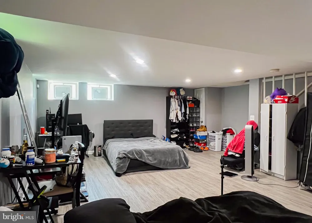5826 EDMONDSON AVENUE Baltimore, MD 21228