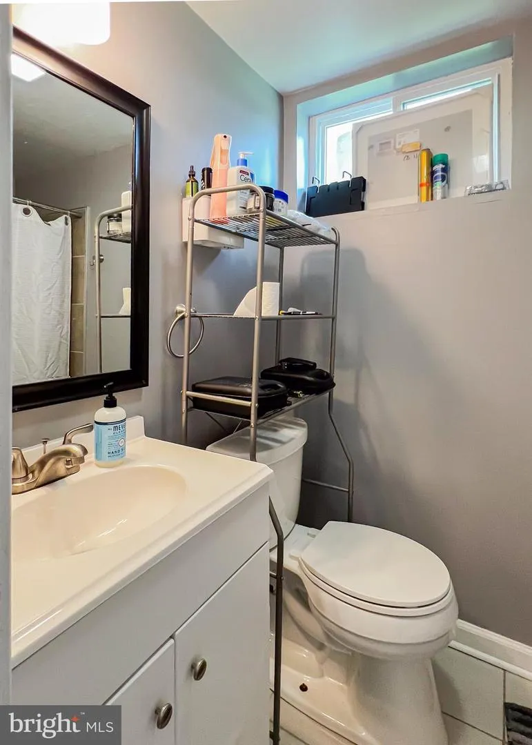 5826 EDMONDSON AVENUE Baltimore, MD 21228