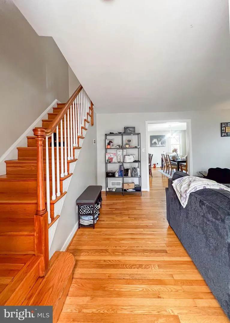 5826 EDMONDSON AVENUE Baltimore, MD 21228