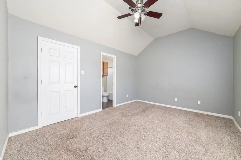 1014 Oak Glen Drive Willis, TX 77378