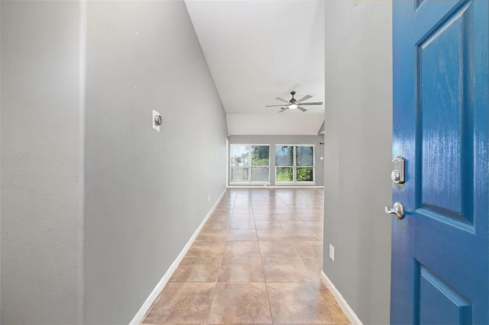 1014 Oak Glen Drive Willis, TX 77378